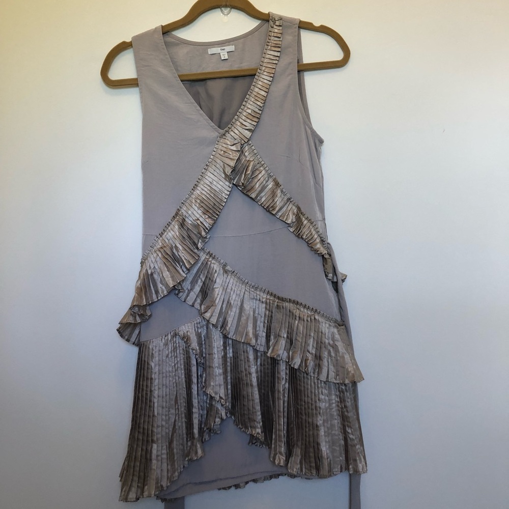 Gap Dress, Size 0. Lightly worn, no damage.